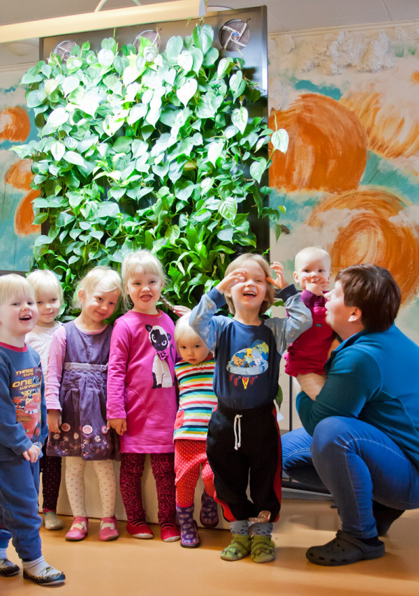 The kids at Vekarokatu day care have enjoyed the Naava.