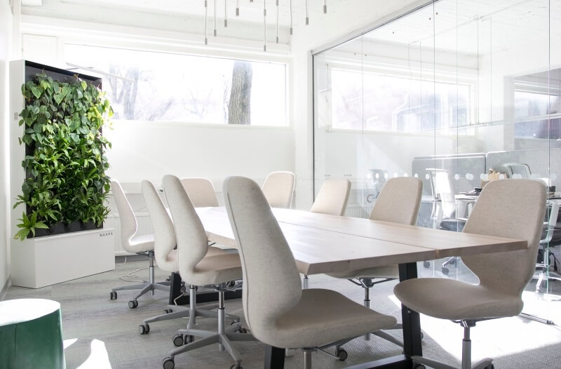 MariaOffice-Naava-conference-room-wide