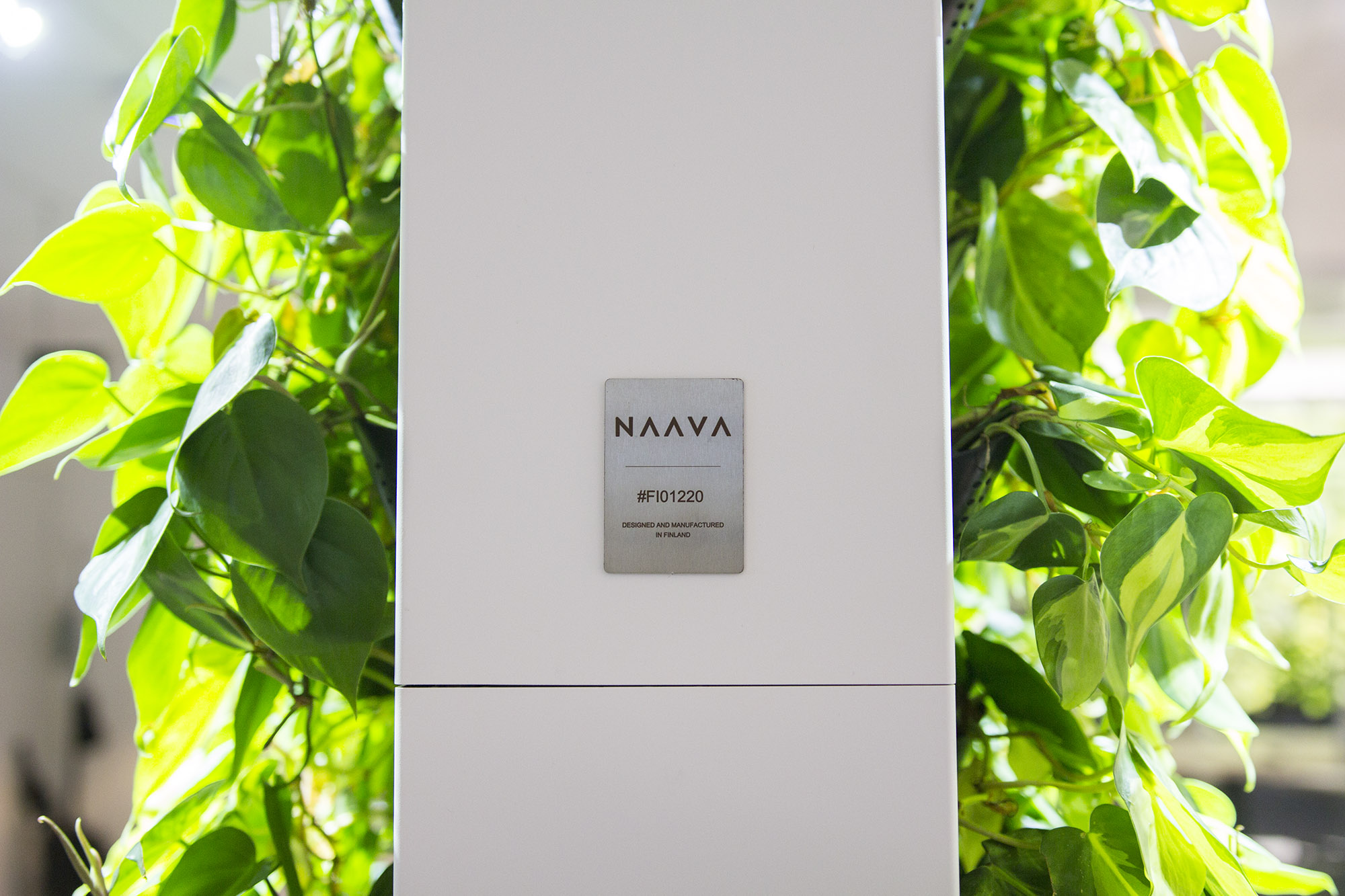 Naava-plaque-hero.jpg